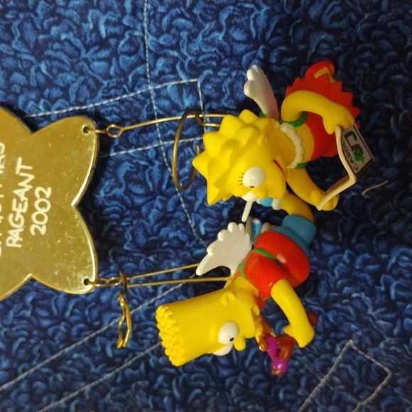The Simpsons Bart and Lisa Ornaments 2002 - Picture 3 of 5